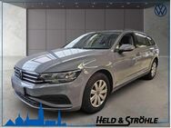 VW Passat Variant, 1.5 TSI R, Jahr 2022 - Neu Ulm