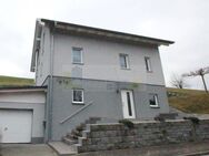 Provisionsfrei! Einfamilienhaus mit Doppelgarage in Bad Peterstal-Griesbach - Bad Peterstal-Griesbach