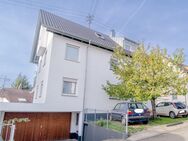 2-Familienhaus in einem Top Zustand - neues Dach - 2 Einbauküchen - 2 Garagen - 2 Stellplätze - Backnang