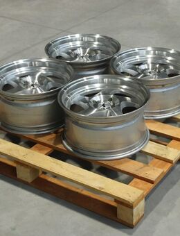 Japan Racing JR15 16x8 ET25 Felgenset - Neuhaus (Inn)