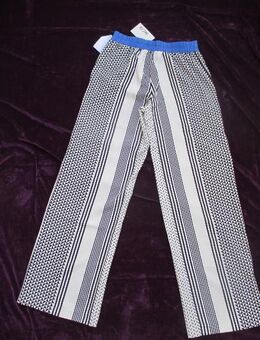 NEU mit ETIKETT * Edel * Geometrie * Dreiecke * Streifen * Retro * Grafik * Style * Gummizug- Bund * Palazzo * Marlene * Schlag * Hose "KIOMI" Gr. 34- 36/ XS- S * cremè- beige * - Riedlingen