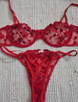 Damen rote Unterwäsche Set - München