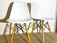 Plastic Side Chair Replica Eames_2 - Gräfelfing