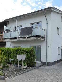 Sonnige, neuwertige Doppelhaushälfte mit zwei Wohnungen in begehrter Lage von Planig! - Bad Kreuznach