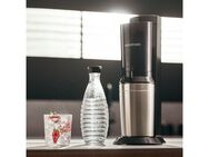 SodaStream Wassersprudler Crystal 3.0 - Vorteilspack, (Set, 5-tlg), mit Quick Connect CO2-Zylinder und 3x Glaskaraffe 0,7 L