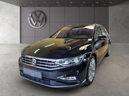 VW Passat Variant, 2.0 TDI Elegance, Jahr 2022 - Landsberg (Lech)