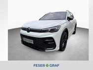 VW Tiguan, 2.0 l TDI R-Line, Jahr 2022 - Schwabach