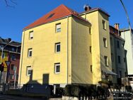 Mehrfamilienhaus mit solider Rendite - Vollständig saniert und zentral gelegen in Hof - Hof