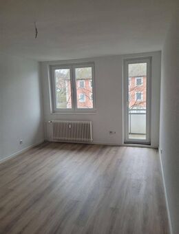 4 ZKB im 2.OG mit Balkon SANIERT - Eschwege