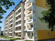 Tolle Wohnung mit großer Wohnküche und extra HWR! - Oberlungwitz