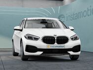 BMW 118, i Hatch Advantage, Jahr 2021 - München