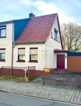 Prima Lage, Einfamilienhaus mit gepflegtem Grundstück und Wintergarten - Ballenstedt