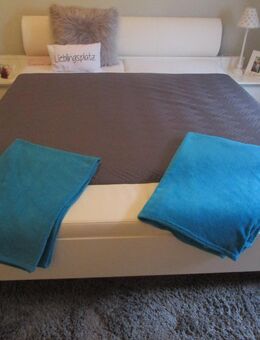 Doppelbett Lattenrost Nachttisch Bettkasten Kunstleder weiß - Landau (Pfalz)