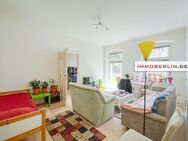 IMMOBERLIN.DE - Attraktive Altbauwohnung mit Balkon in ruhiger Lage - Berlin