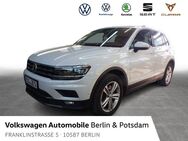 VW Tiguan, 2.0 TDI Highline, Jahr 2019 - Berlin