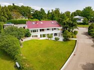 Zweifamilienhaus mit traumhaftem Garten in guter Lage von Müllheim - Müllheim