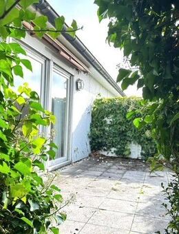 Ein-Zweifamilienhaus in Wipperfürth in ruhiger Lage, Fertighausbauweise - Wipperfürth (Hansestadt)