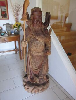 Massive, geschnitzte Holz-Skulptur aus China, 20. Jahrhundert - Horgen