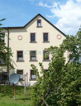 Renovierte Erdgeschosswohnung in ruhiger Lage! +++Stellplatz, Garten+++ - Lengefeld Zentrum