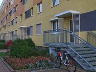 Schöne 2-Raum Wohnung mit Balkon - Calbe (Saale)