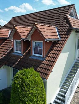 Licht, Luft & Lebensqualität - Stilvolle Maisonettewohnung mit Gartenanteil nahe der Ostsee - Siblingen