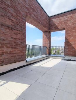 Ein Wohntraum an der Elbe - riesige Dachterrasse mit Fernblick, 2 Bädern u.v.m.! - Dresden