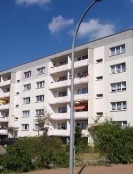 Lichtdurchflutete 4-Raum-Wohnung mit idyllischem Ausblick! - Neustrelitz