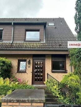 IMMOBERLIN.DE - Sympathische Doppelhaushälfte mit wunderbarer Gartenidylle in Seenähe - Berlin