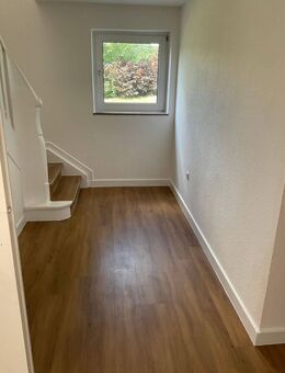 Reihenhaus in der Stadtrandzone von Paderborn mit schönen Grünflächen - Paderborn