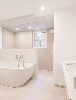 Design trifft Komfort: Neubau-Maisonette mit 4 Zimmern & großer Terrasse - München