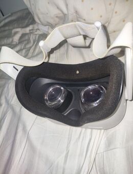 Oculus Quest 2 256 GB VR Headset - Merzig