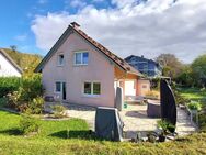 Sehr gepflegtes Wohnhaus mit Garage und Garten in ruhiger Wohnlage - Sasbach (Kaiserstuhl)