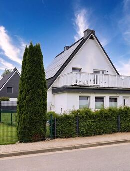 Friedrichstadt: Modernisiertes EFH mit ELW, Wintergarten und Dachterrasse - vielseitig nutzbar! - Friedrichstadt
