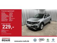 VW T-Cross, 1.0 TSI Life, Jahr 2023 - Passau