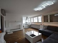Oberkassel! Moderne 3-Zi-Whg mit EBK, Balkon & Garage - Düsseldorf
