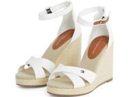 Tommy Hilfiger FLAG HIGH WEDGE ESPAD CRISSCROSS High-Heel-Sandalette, Riemchensandale, Sommerschuh, Keilsandalette, verstellbarer Schnalle