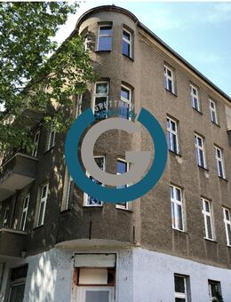 ALTBAUCHARAKTER - OPTIMALE RAUMAUFTEILUNG MIT BALKON - ZUR ZEIT VERMIETET - Berlin