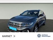 VW T-Roc, 2.0 TDI R-Line Digital, Jahr 2024 - Wiesbaden