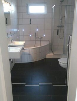 Tolle 3-Zimmer-Wohnung mit schönem Balkon im Grünen! - Bayreuth