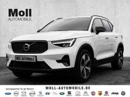 Volvo XC40, Plus Dark B3 EU6d digitales Sitze HarmanKardon, Jahr 2023 - Aachen