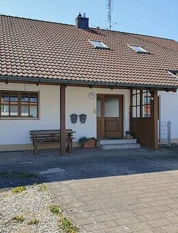 Großes Haus mit 2 Wohneinheiten | ab März 2026 frei zur Verfügung | 88457 Kirchdorf a. d. Iller | keine Käuferprovision - Kirchdorf (Iller)