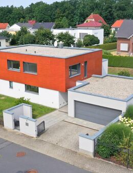 TOP VILLA mit tollem Grundriss, traumhaftem Garten & Garage direkt am Golfplatz! Inkl. Einbauküche! - Radeberg