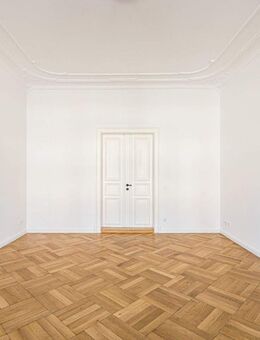 "4 Zimmer auf 146?m² - stilvoll wohnen mit zwei Balkonen" - Leipzig