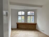 Stilvolle neu sanierte 5 Raumwohnung + Gäste WC und Balkon - Gotha