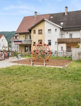Charmantes Mehrfamilienhaus in zentraler Lage von Albstadt-Ebingen - Albstadt