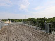 Bezugsfrei: Penthouse mit Loggia und Dachterrasse, einzigartiger Blick über den Clara-Zetkin-Park - Leipzig