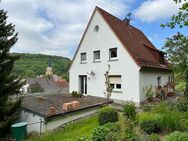 Schönes Einfamilienhaus in idylischer und sonniger Lage! - Lonsee