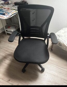 Schreibtisch Stuhl - Kaltenholzhausen