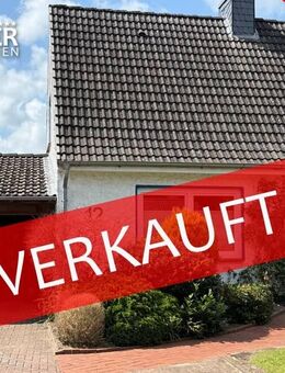 Attraktive Doppelhaus-Hälfte mit 4 Zimmer und herrlichem Garten, in verkehrsruhiger Wohnlage - Bad Bramstedt