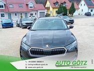 Skoda Octavia, Combi Essence Ãber VZE Digi SpurAssist Connect 4xEFH Ladeboden Metallic, Jahr 2022 - Beilngries